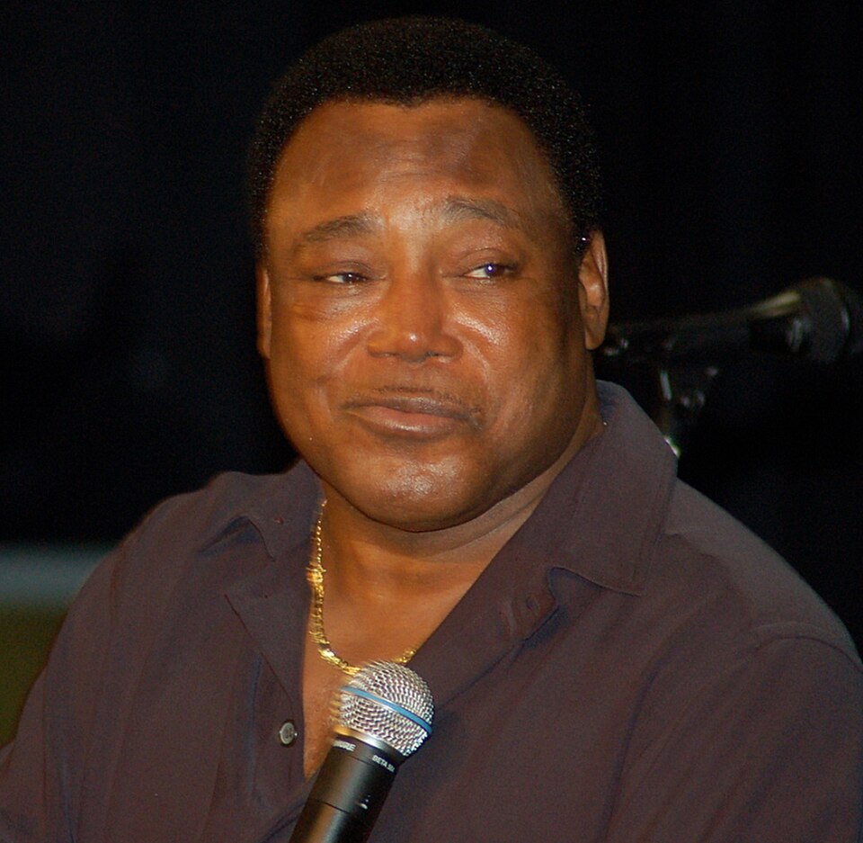 Photo of George Benson
